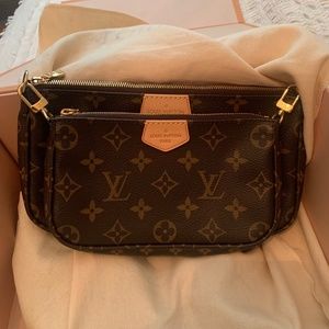 Louis Vuitton Multipochette accessories khaki